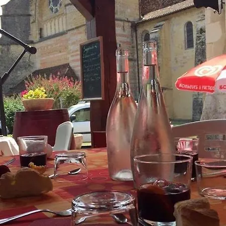 אתר נופש L'auberge De L'abbaye Sorde-lʼAbbaye